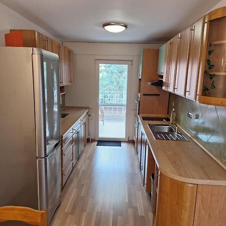Star Apartments Πιεστάνυ Εξωτερικό φωτογραφία