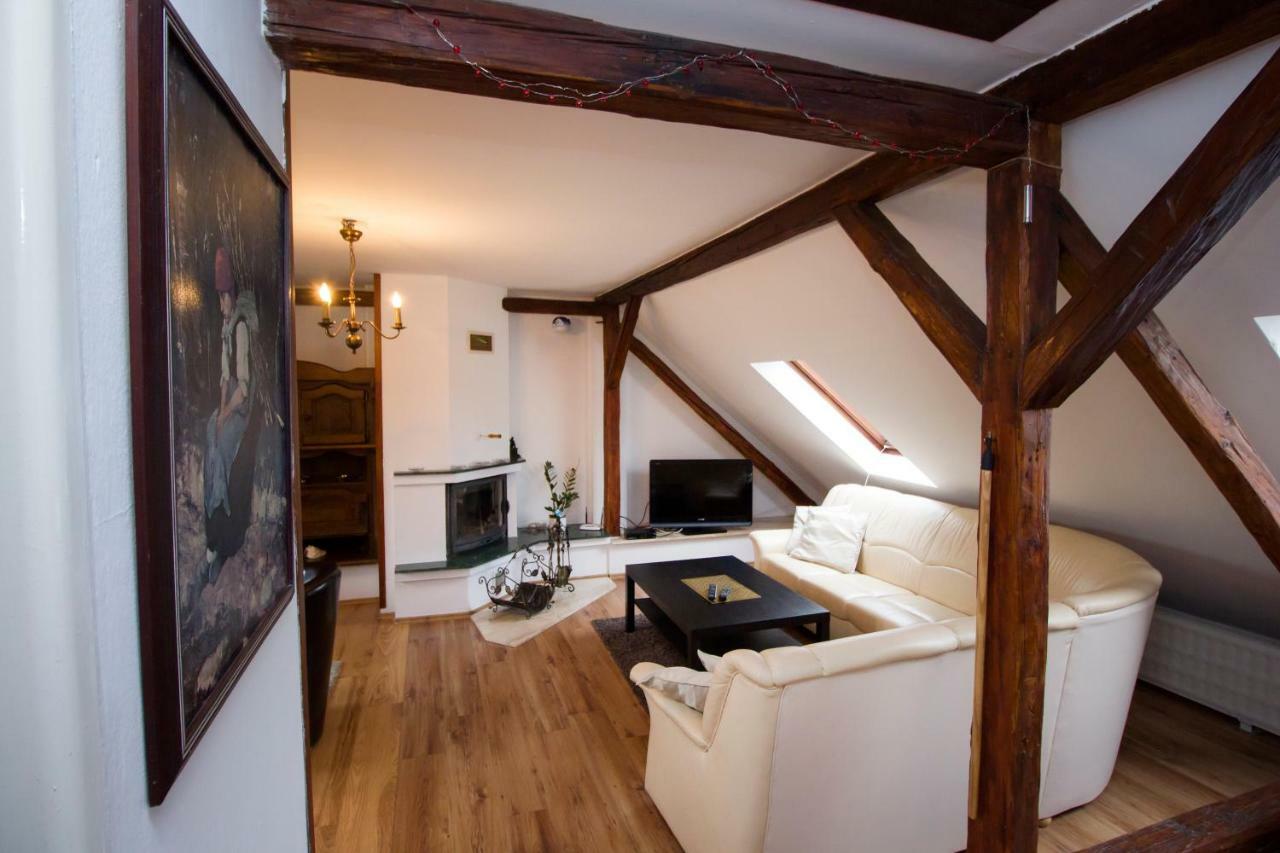Star Apartments Πιεστάνυ Εξωτερικό φωτογραφία