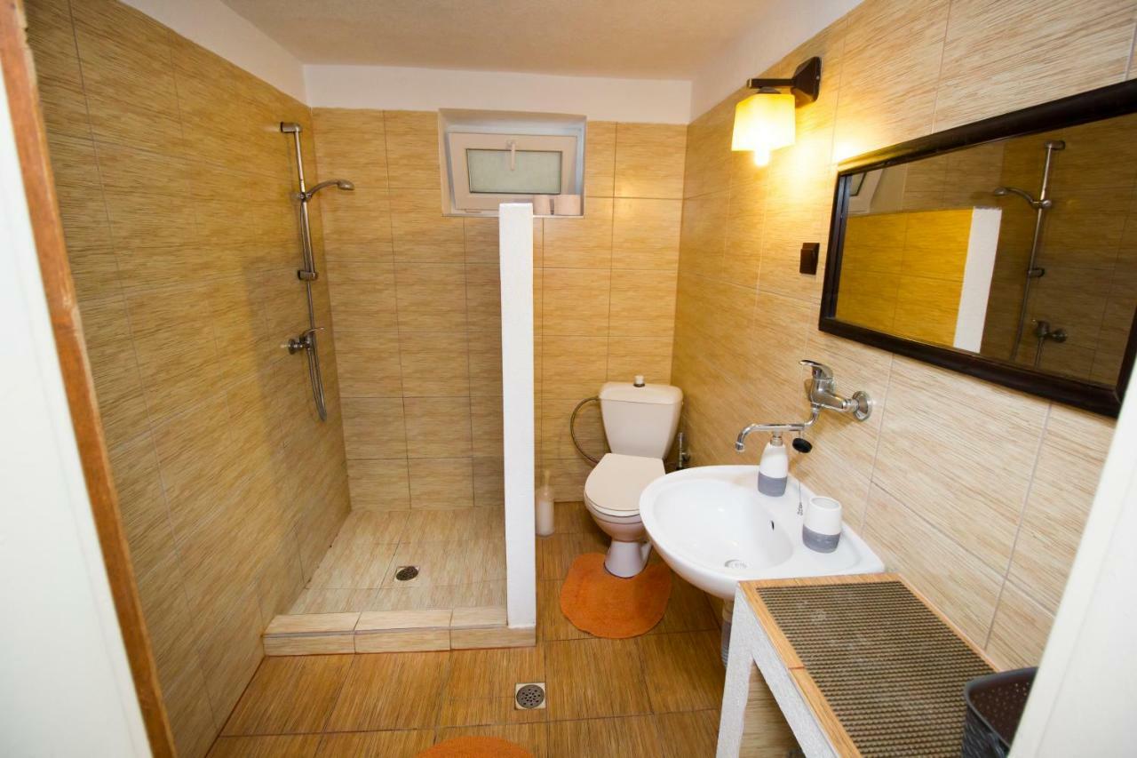 Star Apartments Πιεστάνυ Εξωτερικό φωτογραφία